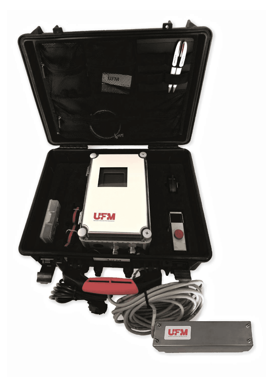 UFM-50 - doppler clampon flowmeter in koffer | U-F-M b.v.