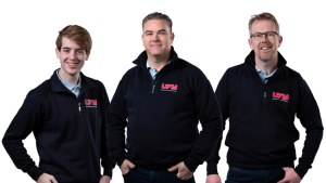 Het service team van U-F-M staat voor u klaar